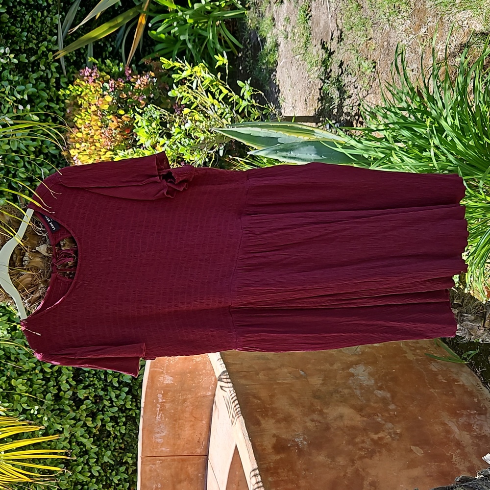 Burgundy/Maroon Dress w/ Pockets